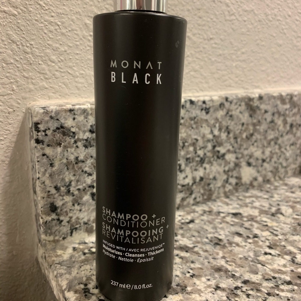 Monat Black 2-1 shampoo/conditioner